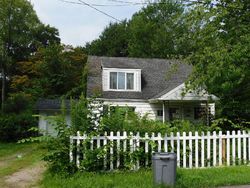 Pre-foreclosure in  CONWAY ST Erie, PA 16509
