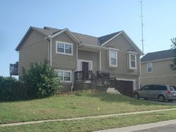 Pre-foreclosure in  VALLEY DR Junction City, KS 66441