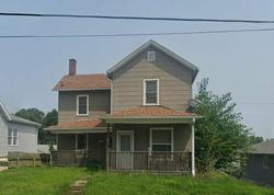 Pre-foreclosure in  COLVER ST Muscatine, IA 52761