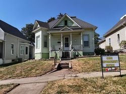 Pre-foreclosure in  S CHESTNUT ST Avoca, IA 51521