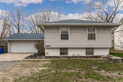 Pre-foreclosure in  COUNCIL ST NE Cedar Rapids, IA 52402