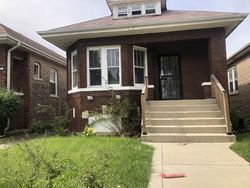Pre-foreclosure in  S MAY ST Chicago, IL 60620