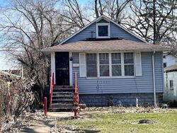 Myrtle Ave, Harvey IL