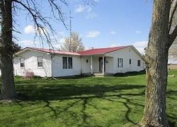 Pre-foreclosure in  CR 1500N Sullivan, IL 61951