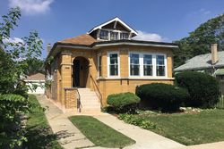Pre-foreclosure in  S MARSHFIELD AVE Chicago, IL 60620