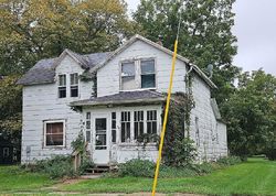 Pre-foreclosure in  W 3RD ST Woodhull, IL 61490