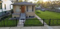 Pre-foreclosure in  S PARNELL AVE Chicago, IL 60628