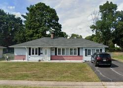 Pre-foreclosure in  RESERVOIR RD Newington, CT 06111