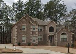 Pre-foreclosure in  STREAM VIEW DR Conyers, GA 30013