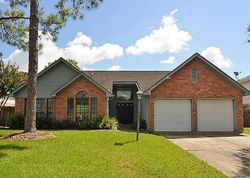 Pre-foreclosure in  BLUE WING DR Dickinson, TX 77539