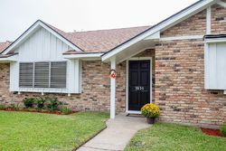 Pre-foreclosure in  19TH AVE N Texas City, TX 77590