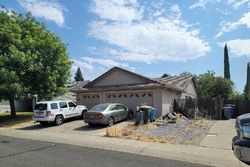 Pre-foreclosure in  WHITE OAK DR Yuba City, CA 95991