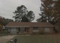 Pre-foreclosure in  42ND AVE Tuscaloosa, AL 35401
