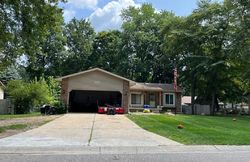 Pre-foreclosure in  WOODSTOCK DR Swartz Creek, MI 48473