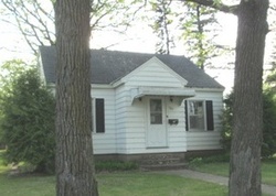 Pre-foreclosure in  LINDBERGH DR NW Little Falls, MN 56345