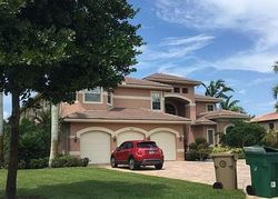 Pre-foreclosure in  JUNIPER LN Fort Lauderdale, FL 33330
