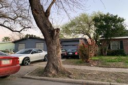 Pre-foreclosure in  ENGLEWOOD DR San Antonio, TX 78213