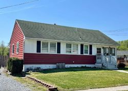 Pre-foreclosure in  DONNA DR Pedricktown, NJ 08067