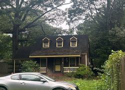 Pre-foreclosure in  PEACHTREE ST Lithia Springs, GA 30122