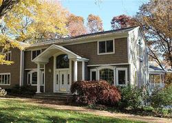 Pre-foreclosure in  WESLEY CT Huntington, NY 11743