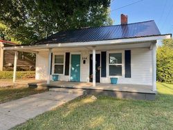 Pre-foreclosure in  S KENTUCKY AVE Madisonville, KY 42431