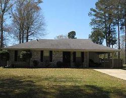 Pre-foreclosure in  GRAWOOD DR Keithville, LA 71047
