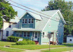 Pre-foreclosure in  E MAPLEDALE AVE Akron, OH 44301
