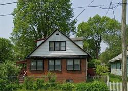 Pre-foreclosure in  BILDAHL ST Rockford, IL 61109