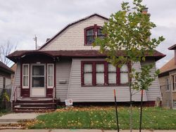 Pre-foreclosure in  N 55TH ST Milwaukee, WI 53210