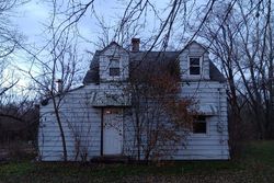 Pre-foreclosure in  N HORACE AVE Rockford, IL 61101