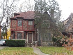 Pre-foreclosure in  WILDEMERE ST Detroit, MI 48221