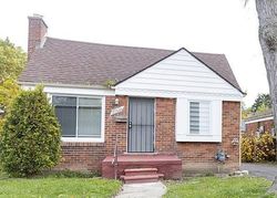 Pre-foreclosure in  WESTMORELAND RD Detroit, MI 48219