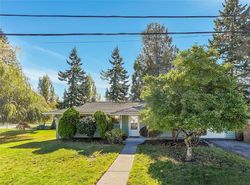 Pre-foreclosure in  220TH PL SW Mountlake Terrace, WA 98043