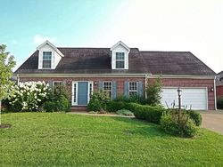 Pre-foreclosure in  IMPERIAL DR Evansville, IN 47711