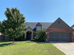 Pre-foreclosure in  S WILLOW ST Jenks, OK 74037
