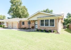 Pre-foreclosure in  S YALE AVE Tulsa, OK 74135