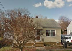 Pre-foreclosure in  MORRIS AVE East Haven, CT 06512