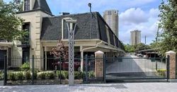 Pre-foreclosure in  POST OAK BLVD  Houston, TX 77056