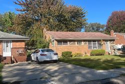 Pre-foreclosure in  DEERING ST Garden City, MI 48135