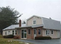 Pre-foreclosure Listing in PLEASANT VIEW RD LEWISBERRY, PA 17339
