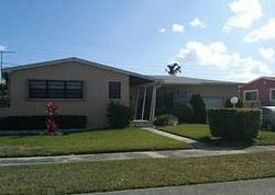 Pre-foreclosure in  SW 20TH ST Miami, FL 33155