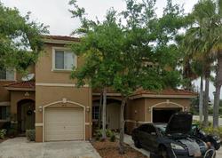 Pre-foreclosure in  SW 214TH TER Miami, FL 33189