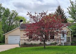 Pre-foreclosure in  4TH AVE SW Forest Lake, MN 55025