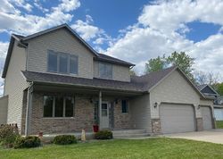 Pre-foreclosure in  ELMCROFT DR SW Rochester, MN 55902