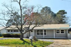 Pre-foreclosure in  BEACHVIEW DR Ocean Springs, MS 39564