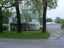 Pre-foreclosure in  E SUMMIT AVE Seymour, MO 65746