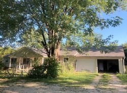 Pre-foreclosure in  EISENHOWER ST Rolla, MO 65401