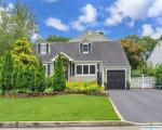 Pre-foreclosure Listing in BRUCE LN S KINGS PARK, NY 11754
