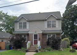 Pre-foreclosure in  WAYNE ST Edison, NJ 08817