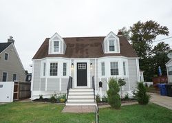 Pre-foreclosure in  YALE AVE Avenel, NJ 07001